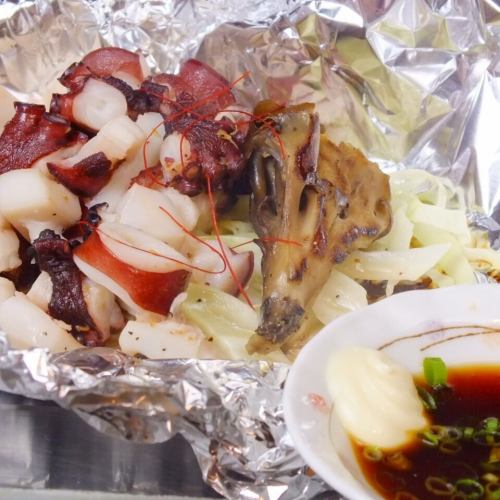 焼き蛸(タコ)のガーリックオイル焼き～自家製ポン酢と舞茸添え～