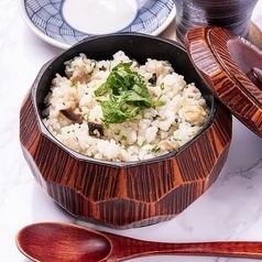 Ohitsu rice (bonito/sea bream)