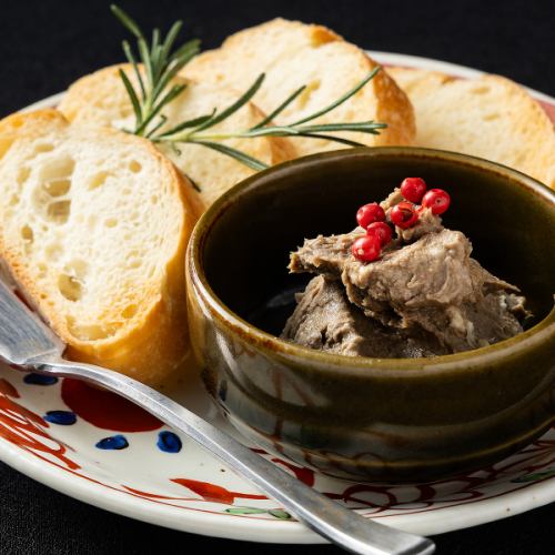 Amakusa Daio chicken liver pâté (with bucket)