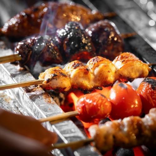 All-you-can-eat charcoal-grilled yakitori in a private room!