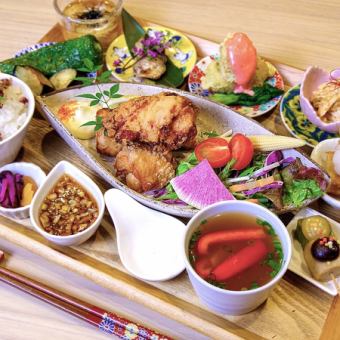 ≪京風揚げ鶏≫京おばんざいランチ◆2,300円