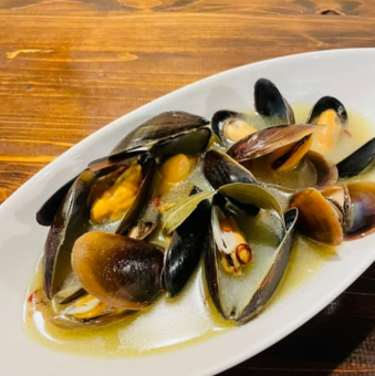 ムール貝の白ワイン蒸し