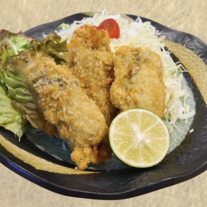 히로시마산 굴 튀김과 국물 밥