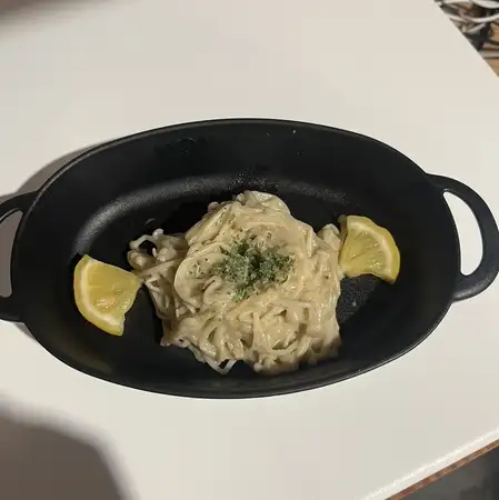 えのきのガーリックバター炒め