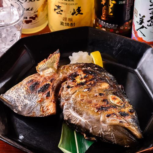 Grilled fish with head