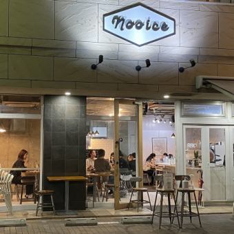 【ディナータイム】店舗貸切コース　平日25名様/金土日祝日30名様以上/2時間飲み放題4000円ー