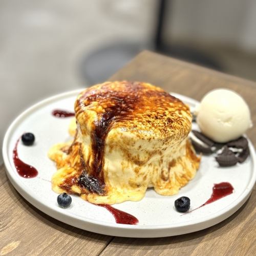 クリームチーズブリュレパンケーキ