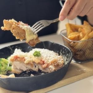 チキンパルミジャーナ