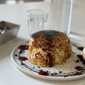 クリームチーズブリュレパンケーキ