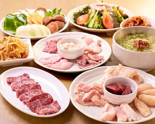 2時間飲み放題付(ビール無し) ホルモン堪能宴会コース　全品８品6000円(税込)　ご宴会・女子会に