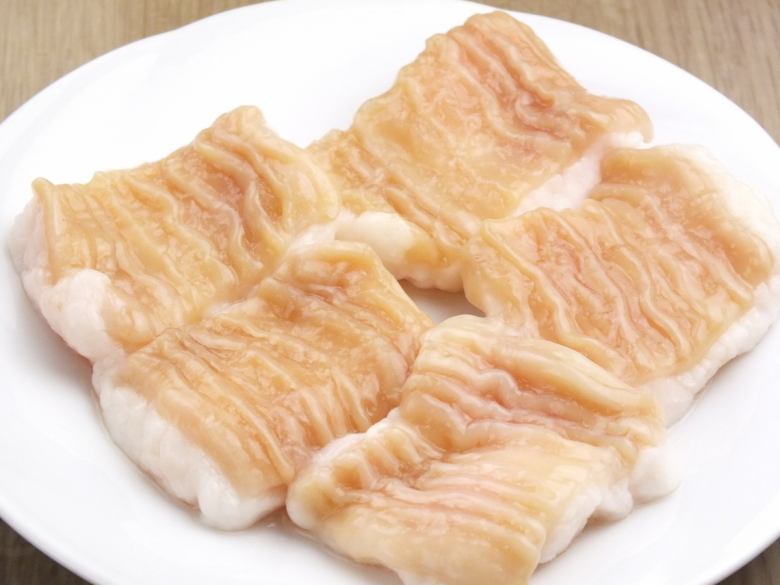 ホルモン(シマ腸)、マルチョウ(小腸）、レバ(肝臓)、ハツ(心臓)