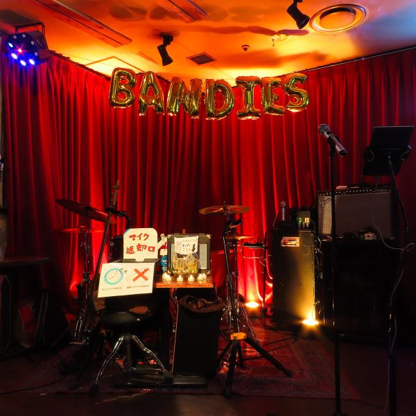 荻窪駅北口より徒歩約2分とアクセス良好◎女性に人気のカクテルをはじめ、お祝いの場にぴったりなボトルワインやシャンパンなど、多彩なドリンクメニューをご用意しています。特別な日の乾杯や、ご友人との楽しいひとときを彩る心地よい空間で、素敵な時間をお過ごしください。あなたのご来店を心よりお待ちしております!