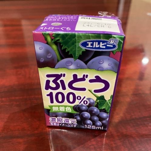 Fried chicken/French fries/Paper carton juice (apple, grape, orange & pineapple)