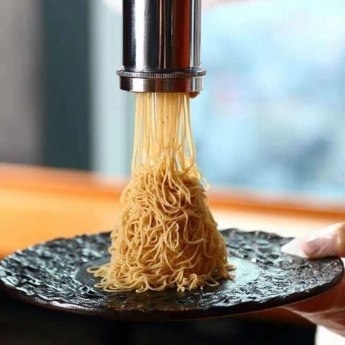 Strawberry Parfait/Chocolate Parfait/Seasonal Mont Blanc