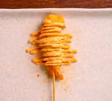Shrimp skewers with mentaiko mayonnaise