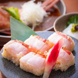 【千葉県銚子漁港直送】金目鯛の炙り押し寿司