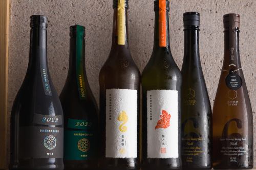 A wide variety of sakes are available as they are delivered directly from Aramasa Sake Brewery.