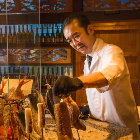 島根県浜田漁港で水揚げされたのどぐろを仕入れております。