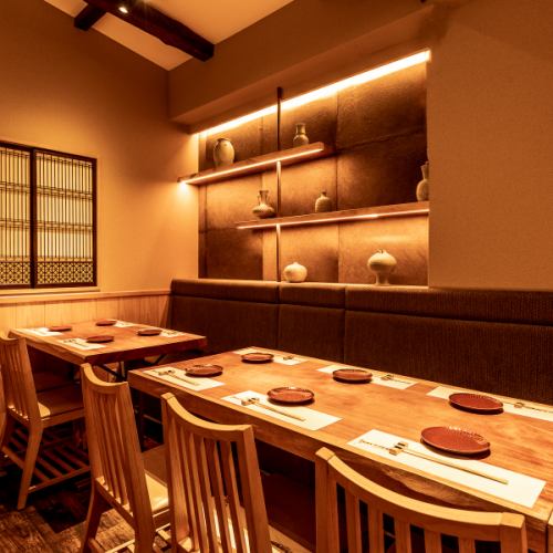 最大12名様までご案内可能な完全個室席