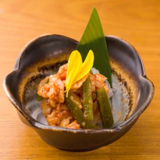 つぶ貝と山クラゲのチャンジャ