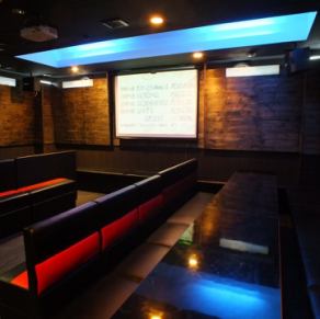 We can accommodate up to 400 people, making us one of the largest venues in the area! We also provide a projector, large screen, microphone, and DJ booth. Please feel free to contact us regarding the number of people, budget, date and time of use, etc. Shinjuku Private Party Space NOMORIZ ~Party Space NOMORIZ~