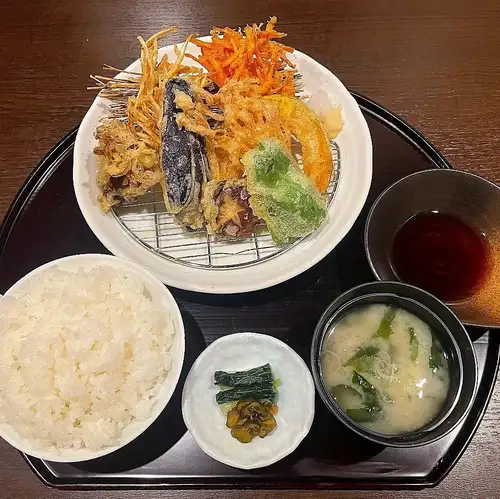 ランチ始めました!※ご予約はお電話のみになります♪