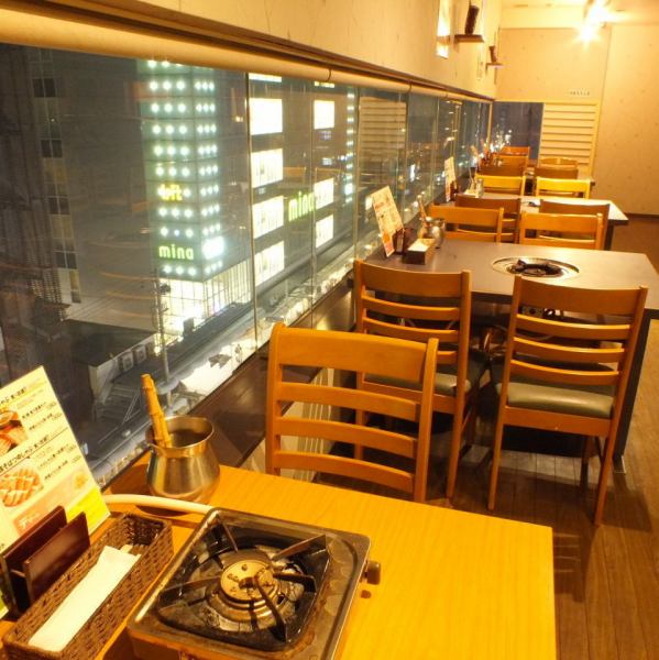 【貸切もＯＫ】しゃぶしゃぶが楽しめる鍋テーブル席コーナーは16名～貸切宴会もＯＫ！歓送迎会や学生宴会にもぴったりです★