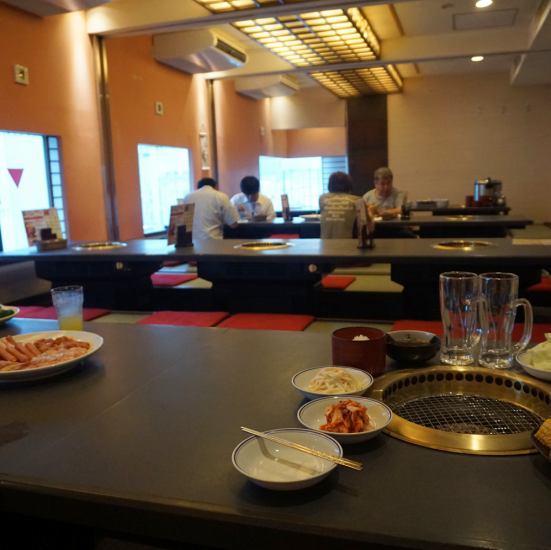 【最大80名様まで貸切OK！】食べ飲み放題2,700円★掘りごたつ有