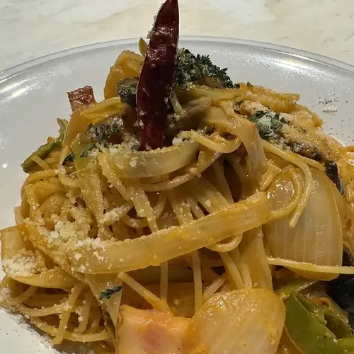 白っぽいナポリタン
