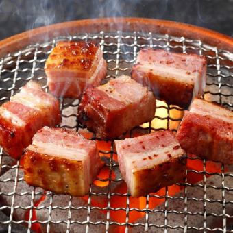 Exquisite! Thick sliced roasted bacon / ju ~ shi ~! Sausage