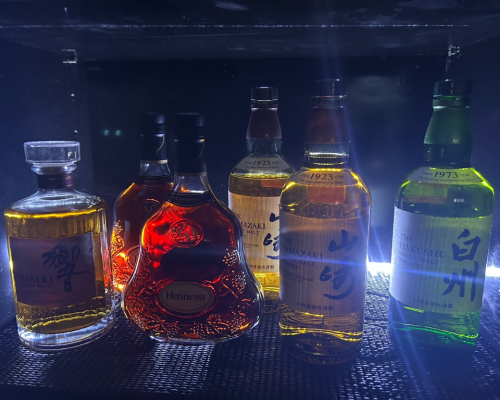 豊富なお酒の品揃え★