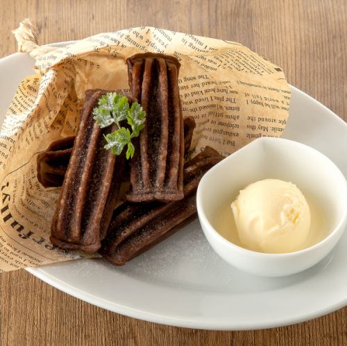 Chocolate churros ~Vanilla dip~