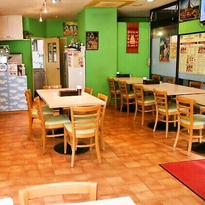 店内広々！少人数から大型宴会まで当店におまかせ◎