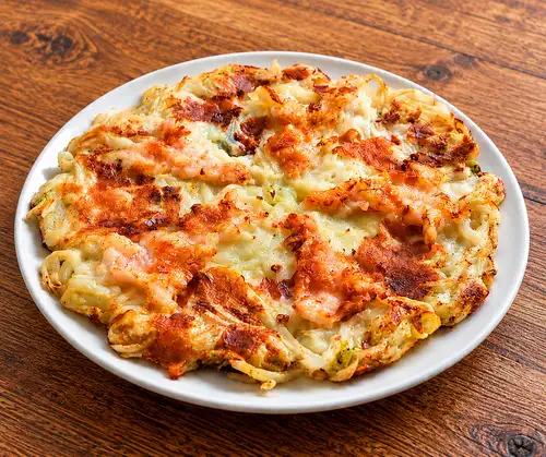 Shrimp and Cheese Suzushirozen (Shrimp, radish, and broccoli cheese pancake)