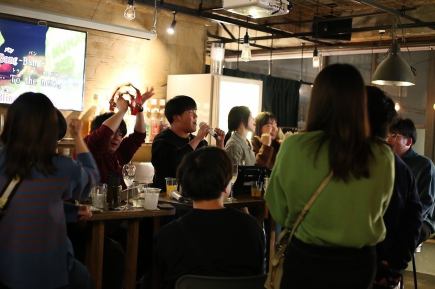 【中山下露台享受套餐】烧烤套餐+无限畅饮+无限歌唱3小时！6,600日元（含税）