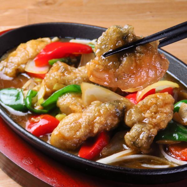 ≪焦がし醤油のニオイが堪らない！≫【おつまみにぴったり♪】プリップリの食感が自慢の"カキの鉄板焼き"