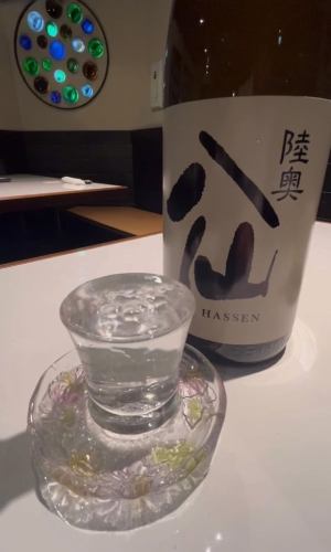 『5月の一献』【八戸酒造】「陸奥八仙　黒ラベル　純米吟醸」
