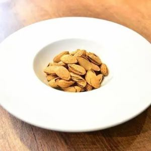 殻付きカルフォルニアアーモンド