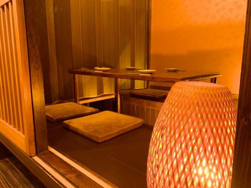 All seats are digging kotatsu private rooms, and we have many private rooms for 4 people digging kotatsu.