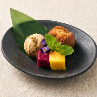 サーターアンダギーと黒糖アイス