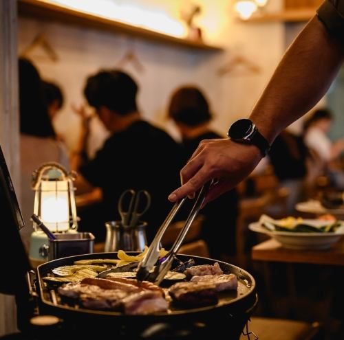 雨の日でも安心して楽しめる半屋外のBBQスペースをご用意！