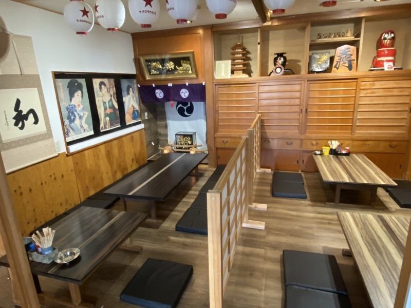 You can enjoy authentic charcoal grilled yakitori and alcohol in a relaxed atmosphere.You can also drink in the tatami room.You can also relax at the table.Small groups and large groups are also welcome.We cater for everything from everyday use to dates, girls' nights out, and various banquets.