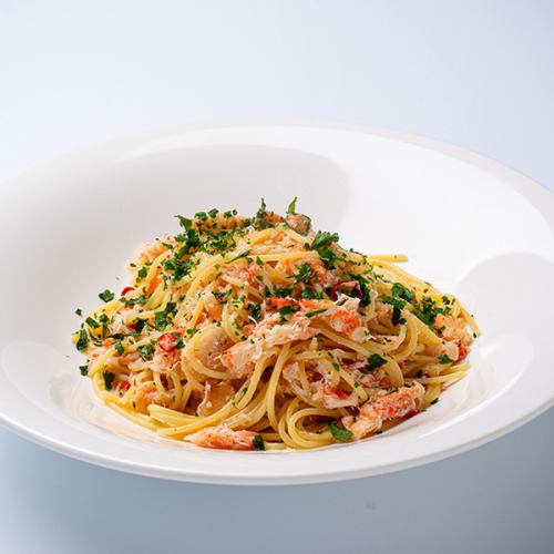 Peperoncino with plenty of red snow crab