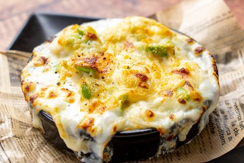 北海道産ホタテとそら豆のじゃがいもニョッキ チーズグラタン