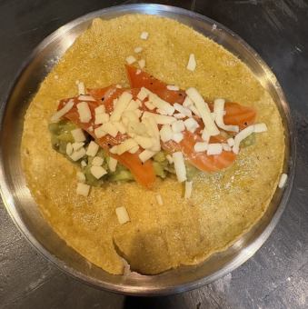 ・サーモンアボカドタコス (5枚セット)