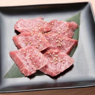 「お肉は新鮮なものだけ」