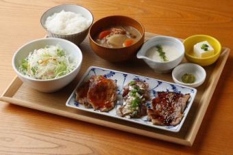 黒ぶたやの三種炙り焼きご飯