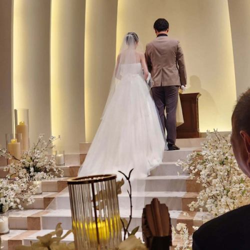 昨日は、何10年ぶり？？結婚披露宴に招待されました😌５年前のあの子がこんな子になるなんて…ファミリーとしては嬉しい限りでした❗よっし～、おめでとう🎉

#アートグレイス #結婚式 #披露宴