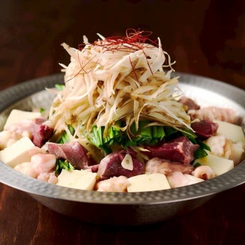 国産もつたっぷりのもつ鍋(鶏ガラ醤油ベース）1人前