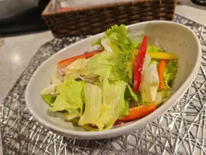Vifサラダ～本日のソース和え～